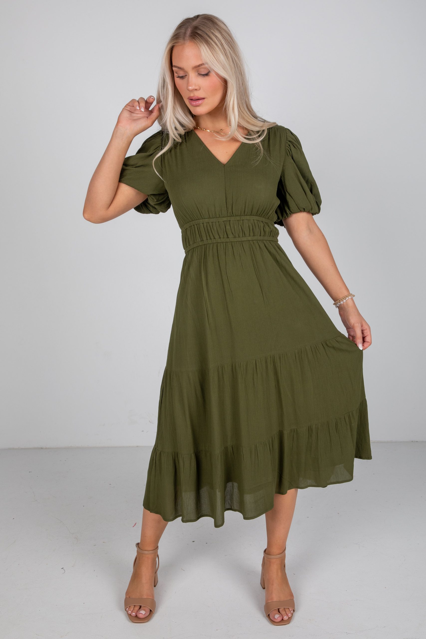 shopdressup_olive_maxi_dress-2_b4ae6c19-60a2-4bdf-97b2-17d7099a1514.jpg